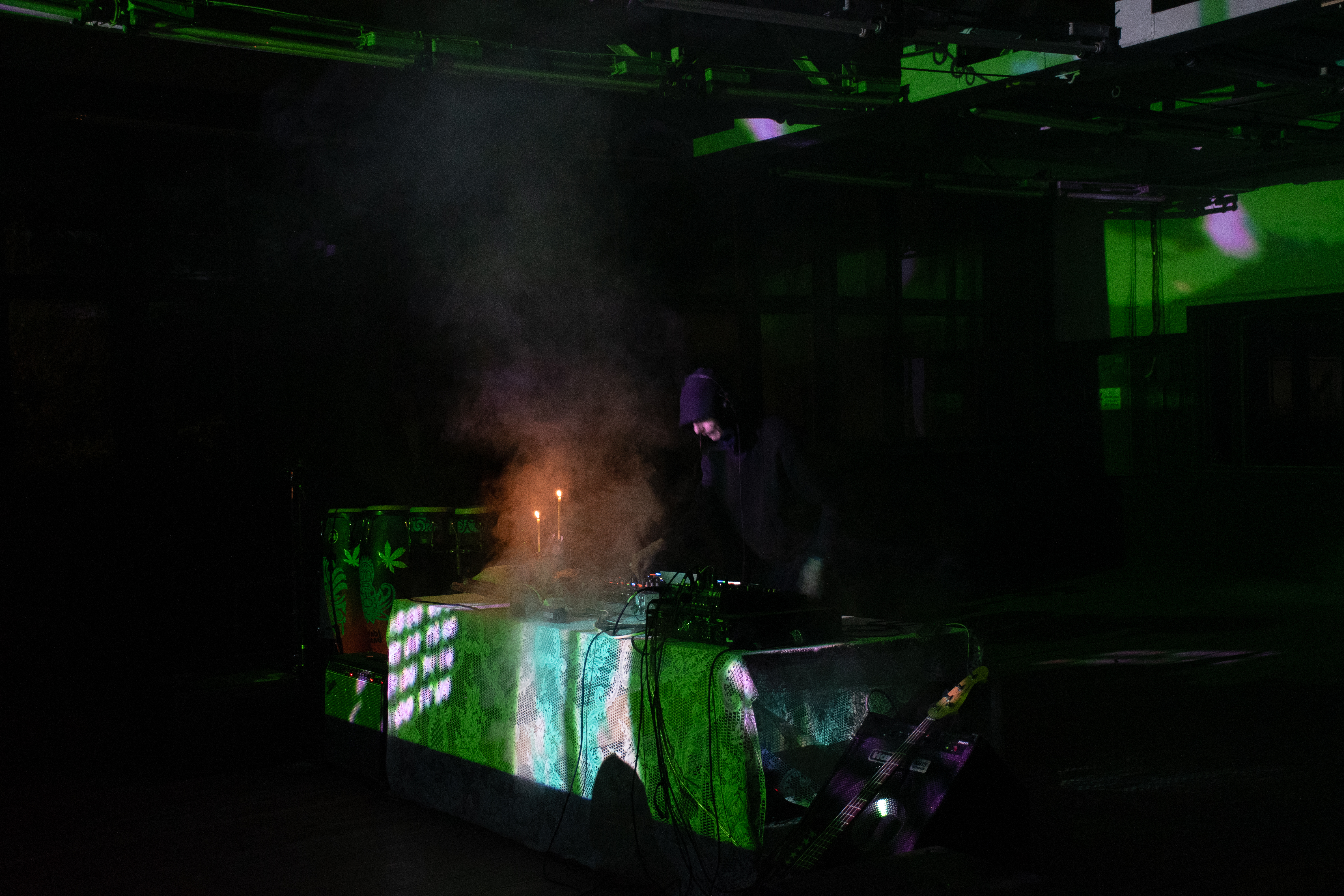 Skats no izrādes “Kā kļūt par Liepājnieku?” // Foto – Kristīne Petrovska